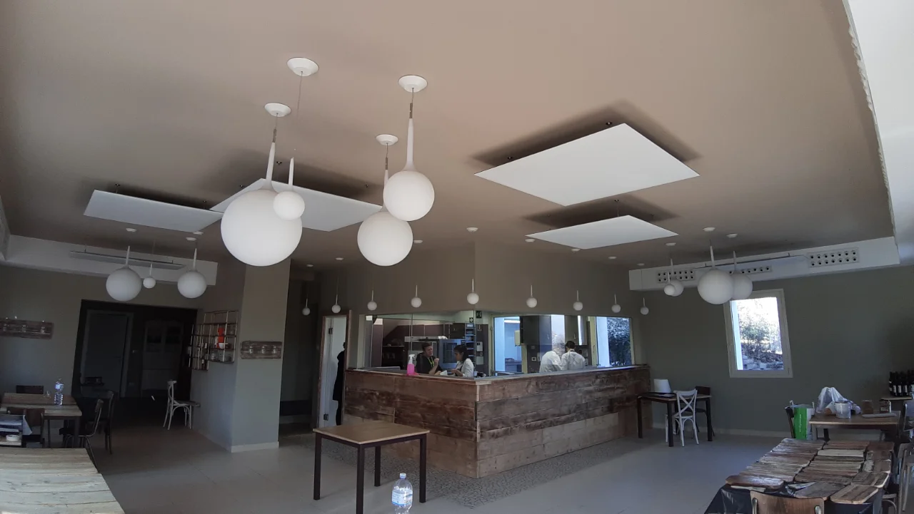 Leef pannelli fonoassorbenti ristorante