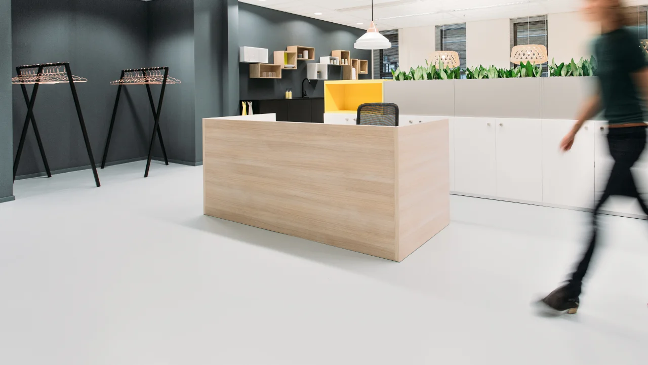 Leef pavimento gomma kayar